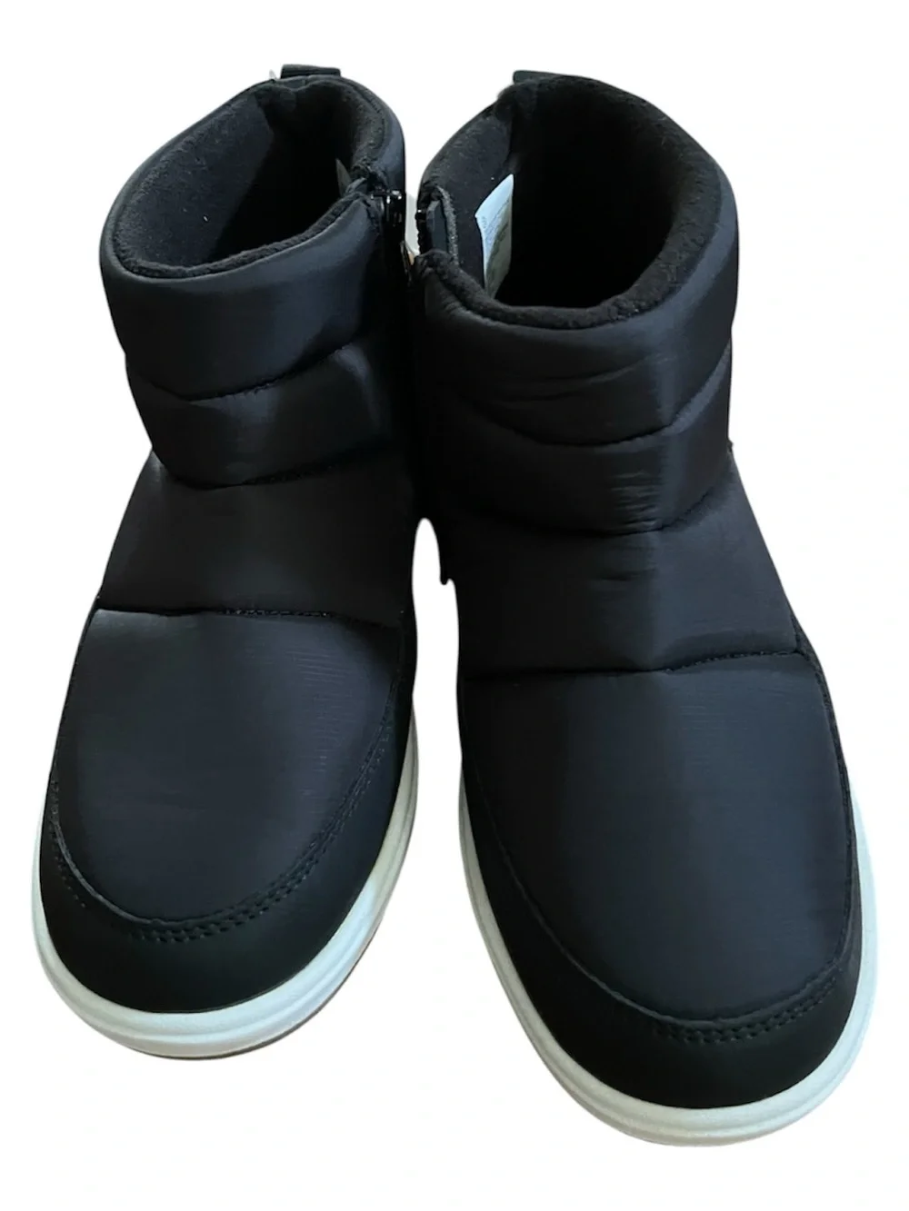 Cat & Jack Black Kids Puffer Ankle Boots